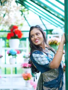 blushing bride loading… 💖 had the best time glamming up tanuja for her special moments!makeove (3)