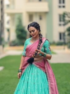 “grace in every thread, strength in every braid, and tradition in every step.” ✨💫pc @thechitr (1)